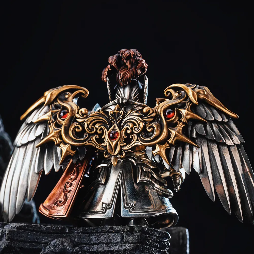 Crimson Templer Sammlerfigur Abnehmbare Bronze-Kupfer Ritterstatue